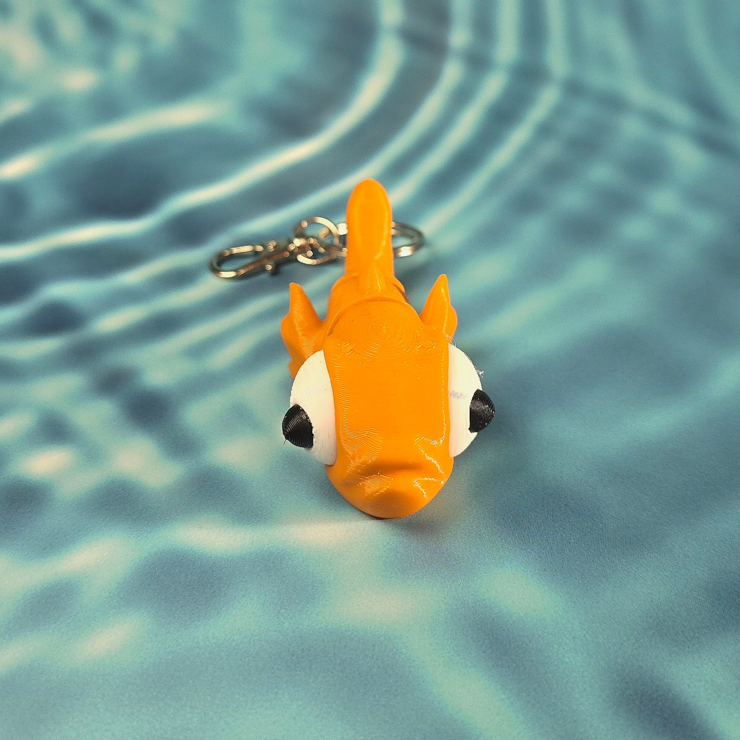 Nēmo atslēgu piekariņš